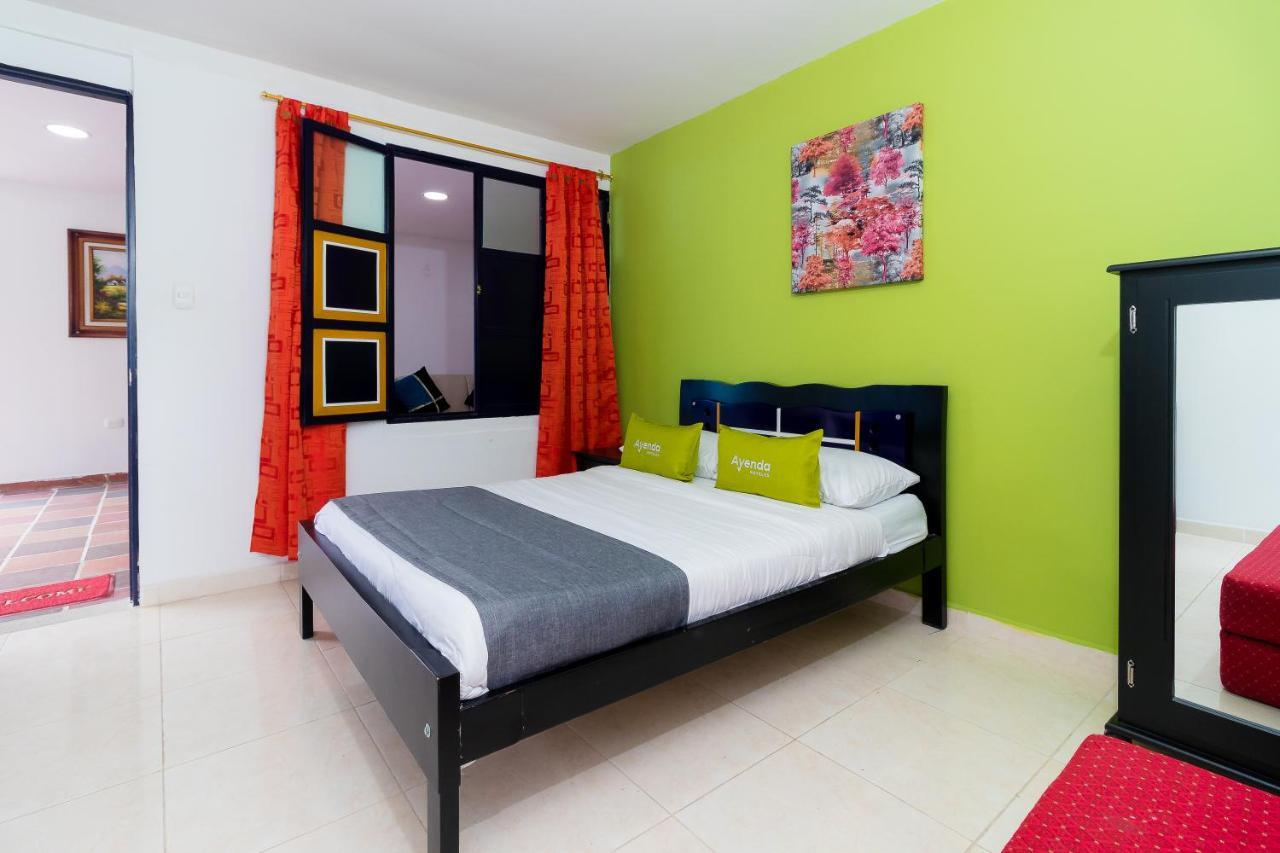 Ayenda 1132 Copiclub Hotel Ibague Bagian luar foto